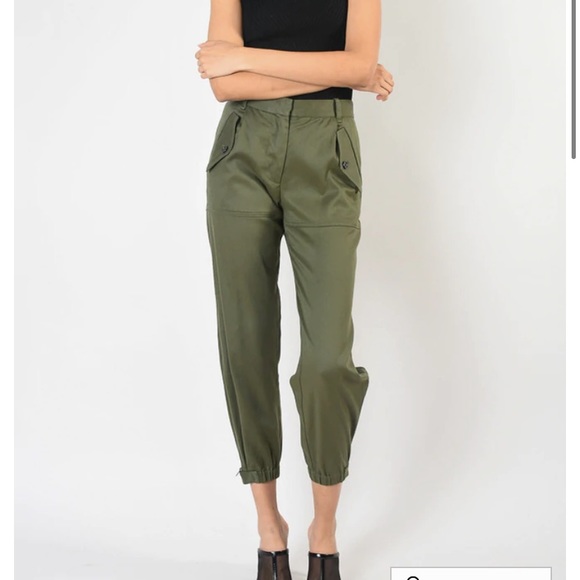 Nili Lotan Pants - NILI LOTAN ARMY GREEN CARGO TAPERED PANTS